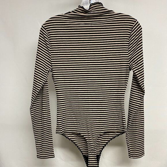 Lovers + Friends striped body suite New with Tags size Large - Picture 2 of 2
